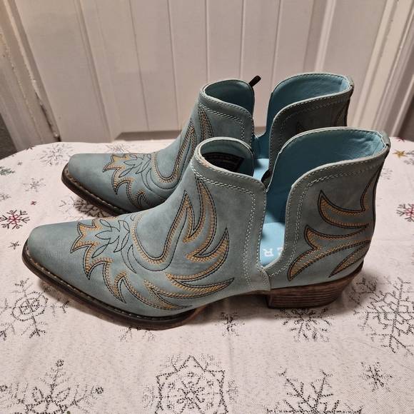 Roper - Blue and Brown Leather Ankle Boots - Picture 3 of 8